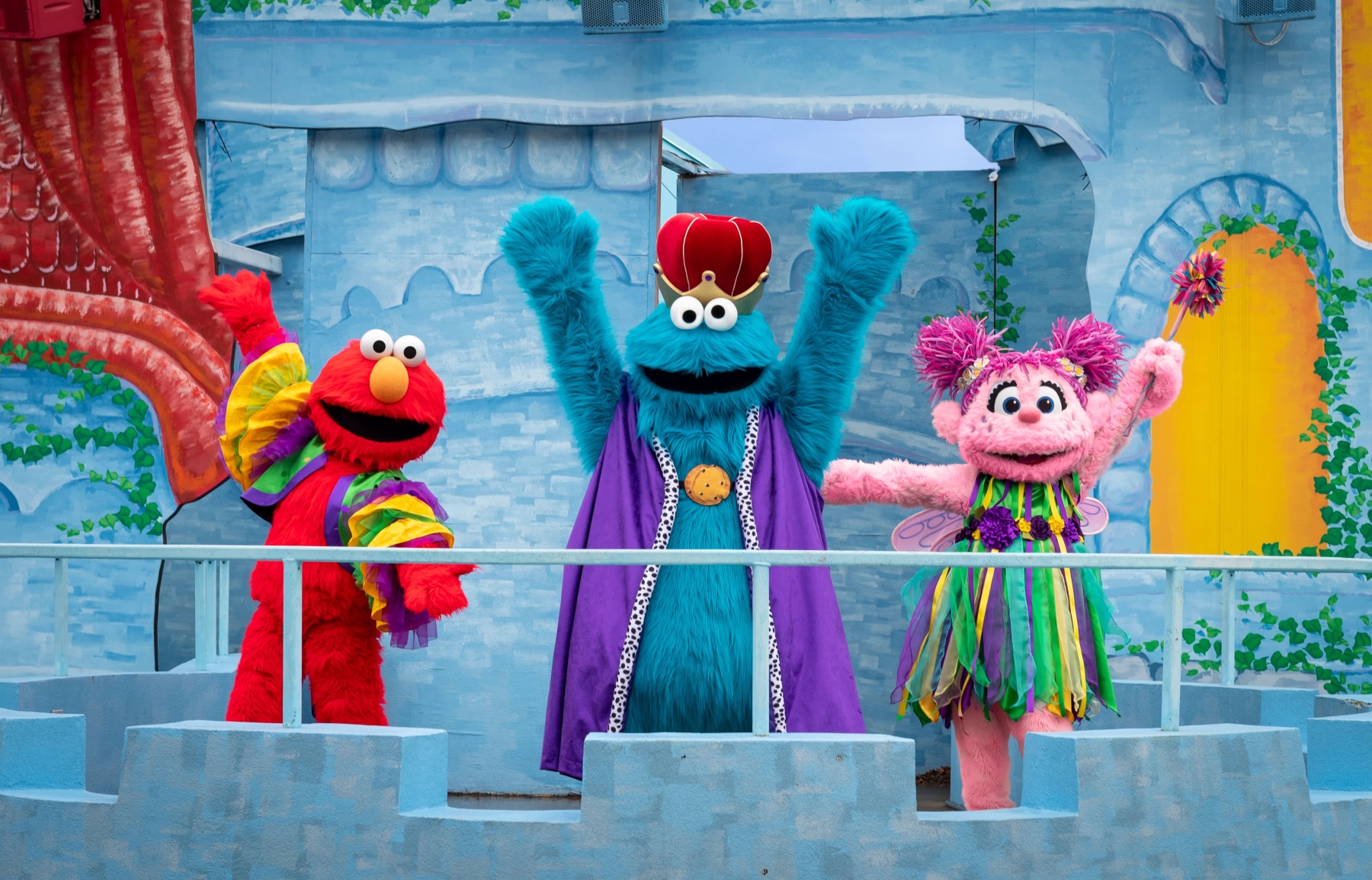 BGW_Sesame-Street_Mardi-Gras-min