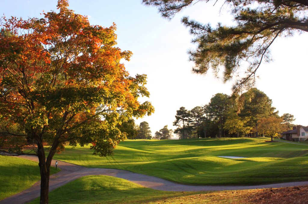 Five Reasons to Consider a Visit to Kingsmill Resort This Fall