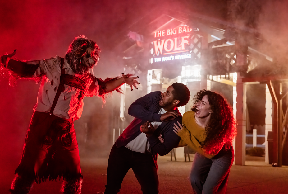 Busch Gardens Howl-O-Scream Package
